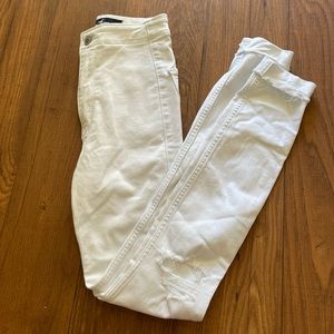 Hollister Ultra Highrise Jean Jegging White